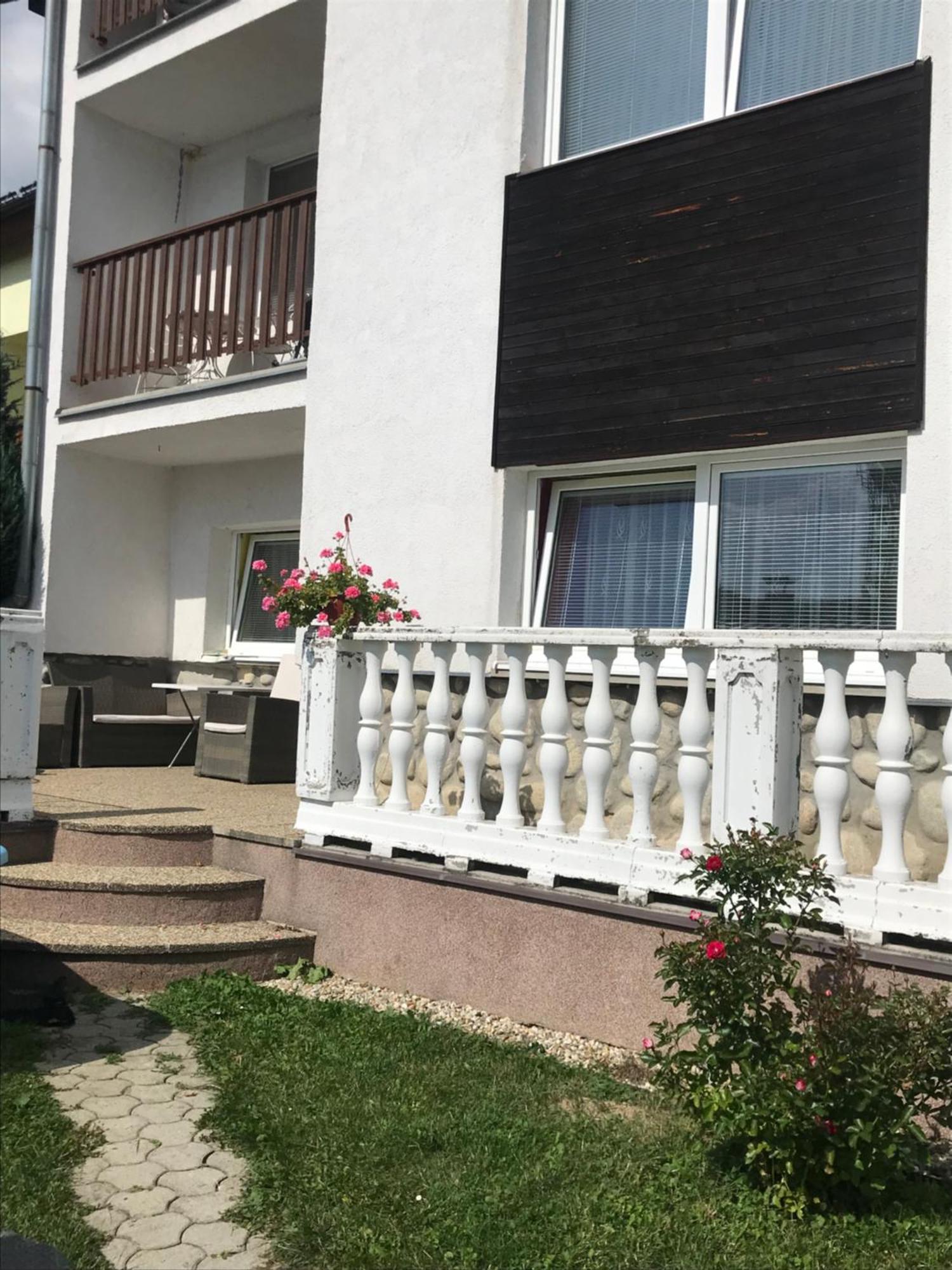 Housing Hella Apartment Nova Lesna Luaran gambar